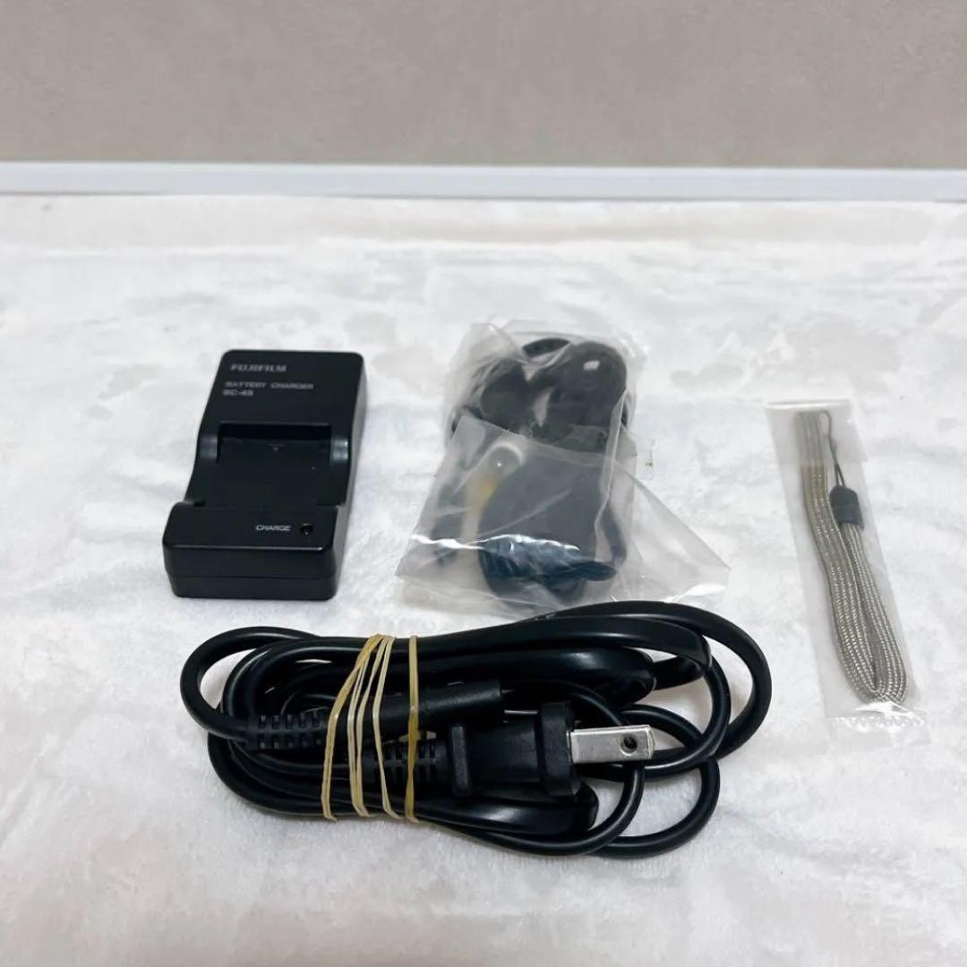 デジタルカメラ FinePix Z100fd