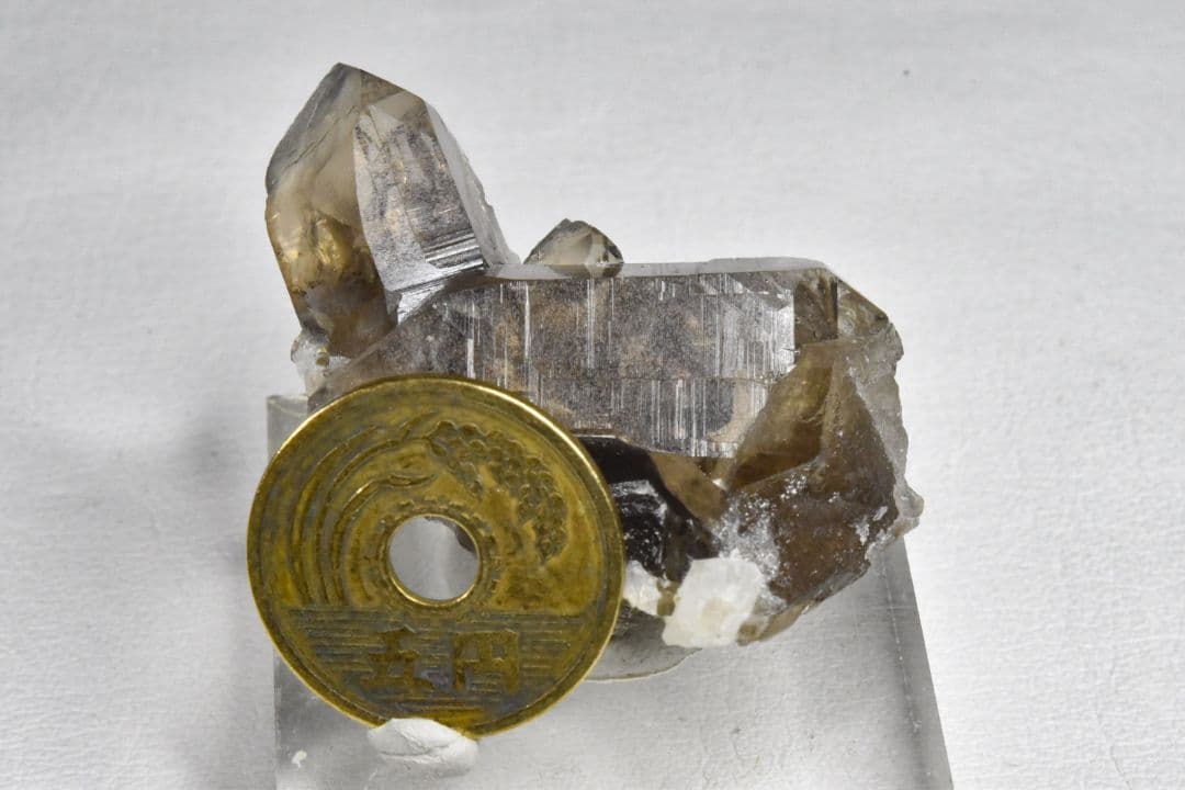 ガウリシャンカール産 スモーキーグインデルクラスター