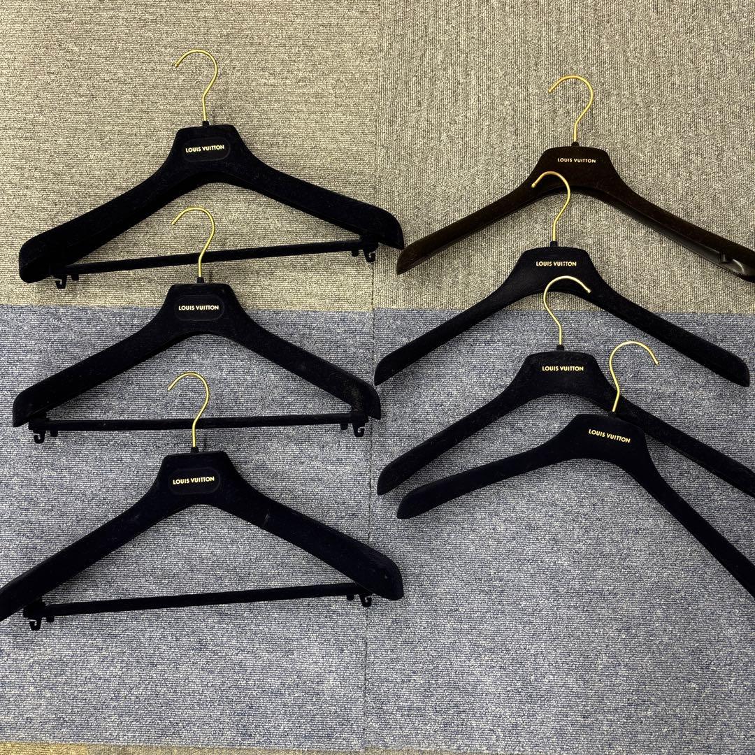 LOUIS VUITTON ベルベット衣類ハンガー 7個セット　25