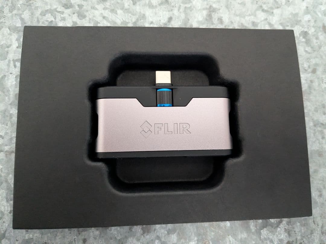 FLIR ONE サーマルイメージングカメラ
