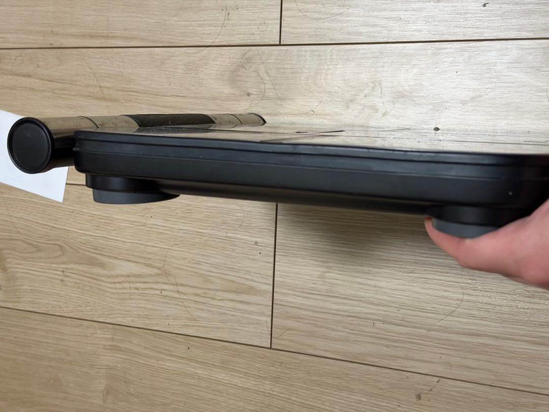 【週末値下げ】OMRON Karada Scan 703T 体組成計