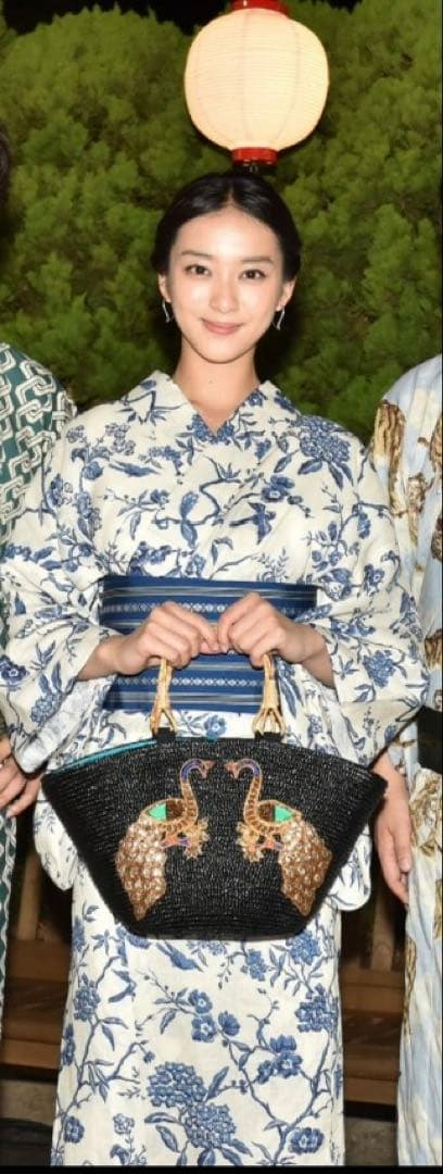 新品タグ付きケイタマルヤマ　浴衣　武井咲着用モデル　定価47300円税込