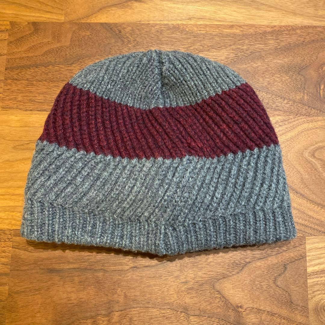 Patagonia ニット帽 グレー・バーガンディ