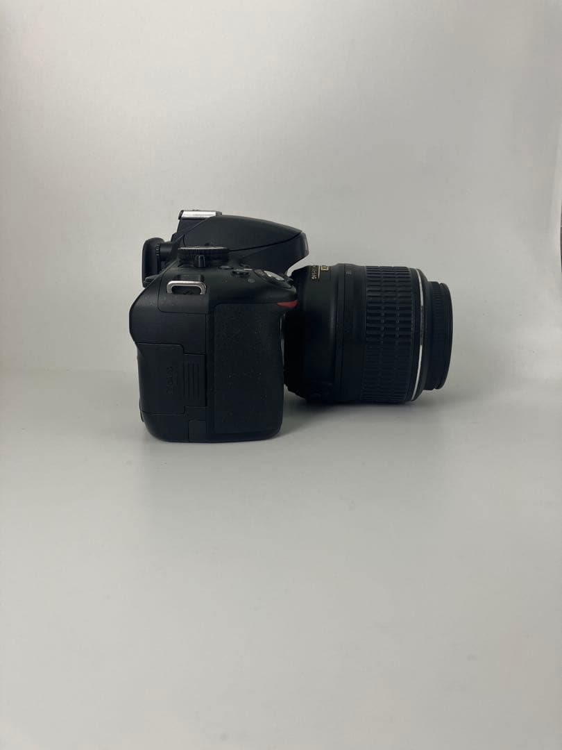 【返品保証・良品】Nikon D5100 + AF-S DX 18-55mm