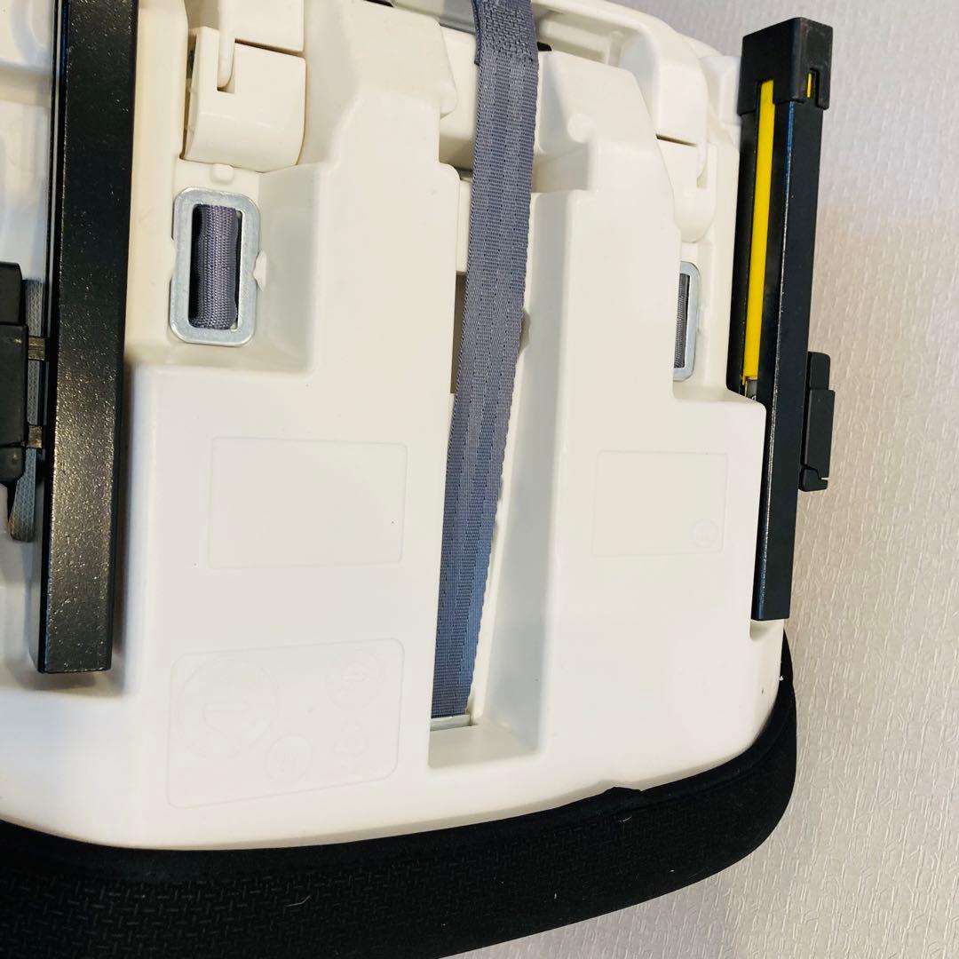 【美品】innokids チャイルドシート ジュニアシート　折り畳み　コンパクト