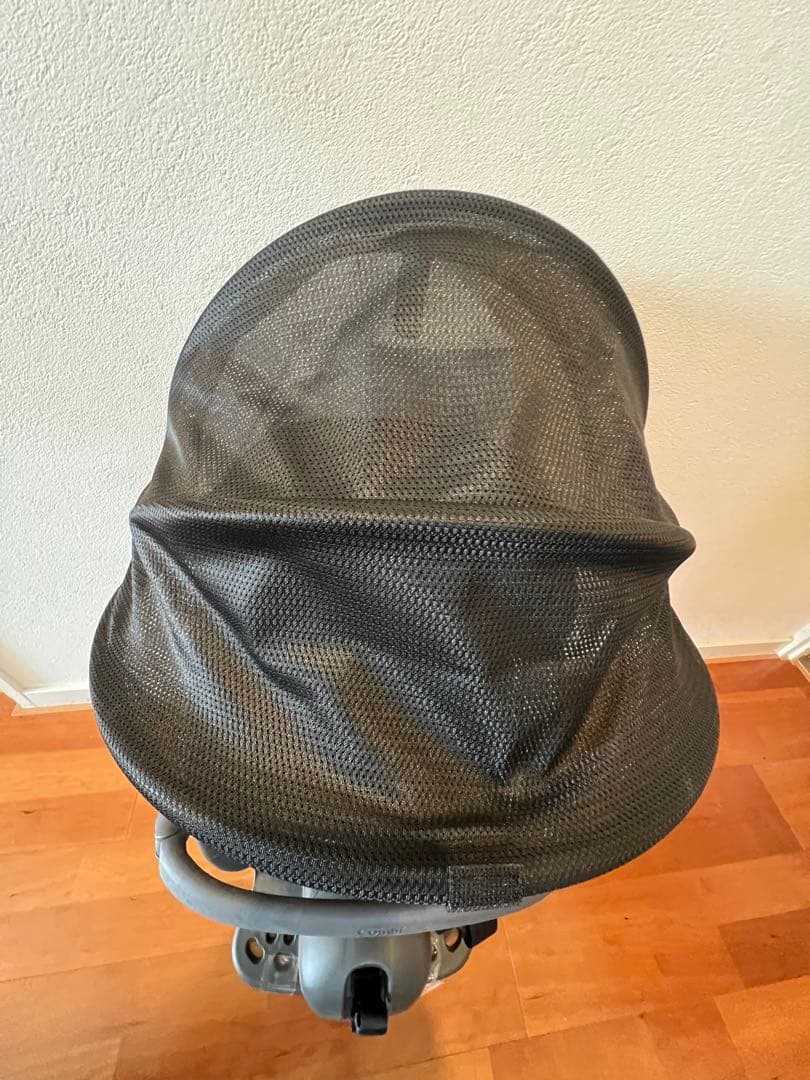 自転車後ろ乗せシート　Combi