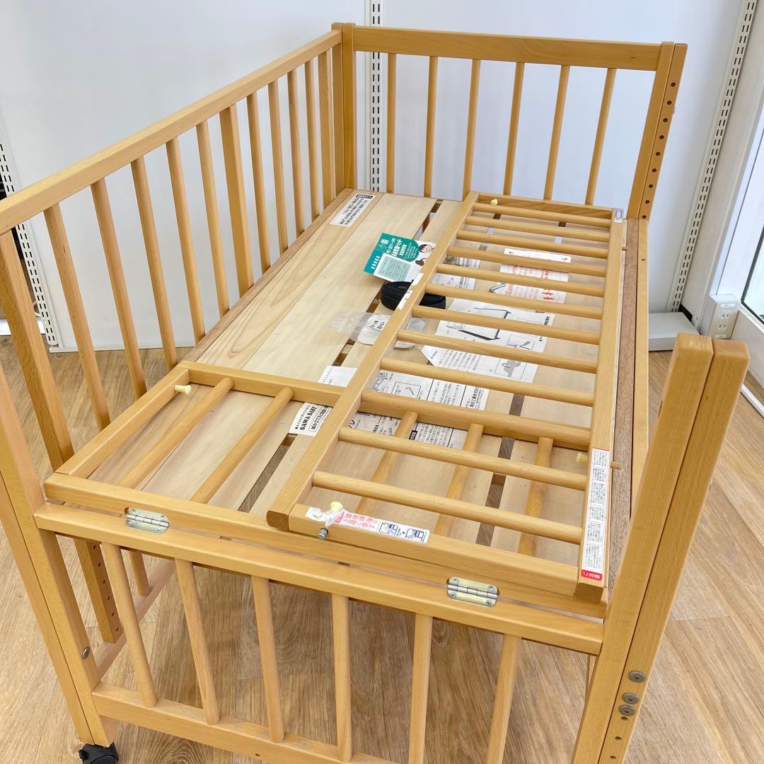 美品 サワベビー 日本製ベビーベッド S型スクレ ナチュラル添い寝ベッド澤田工業