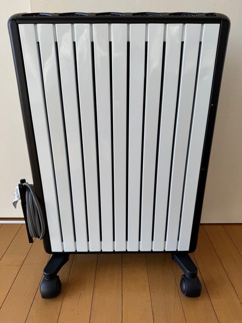 【美品】デロンギマルチダイナミックヒーターMDH15-BK