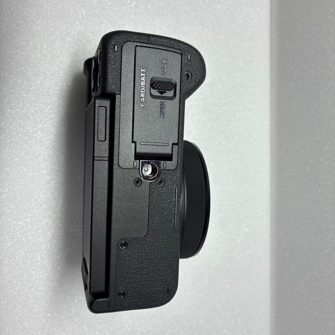 キャノン　Canon PowerShot V1