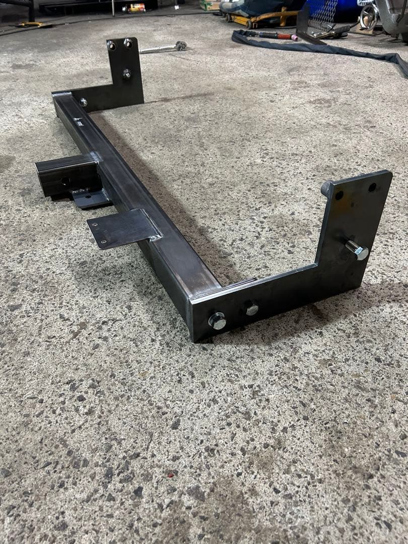 サンバー TV/TW/TT用ヒッチメンバー