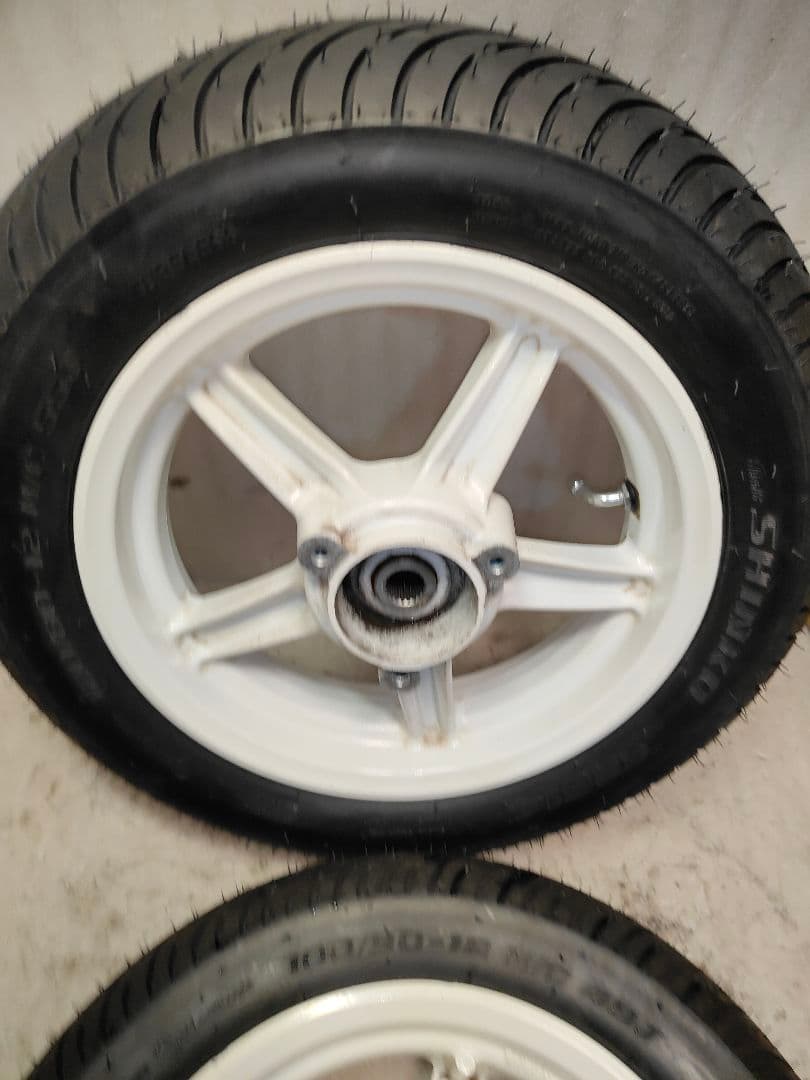専用 4型5型 シグナスX 純正前後ホイール 希少なホワイトホイール のみ