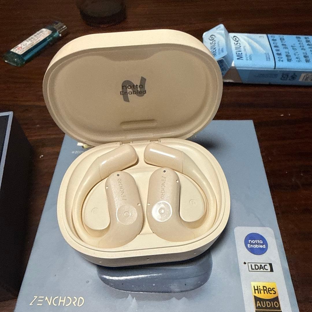 ZENCHORD Ron3 ワイヤレスイヤホン クリーム色