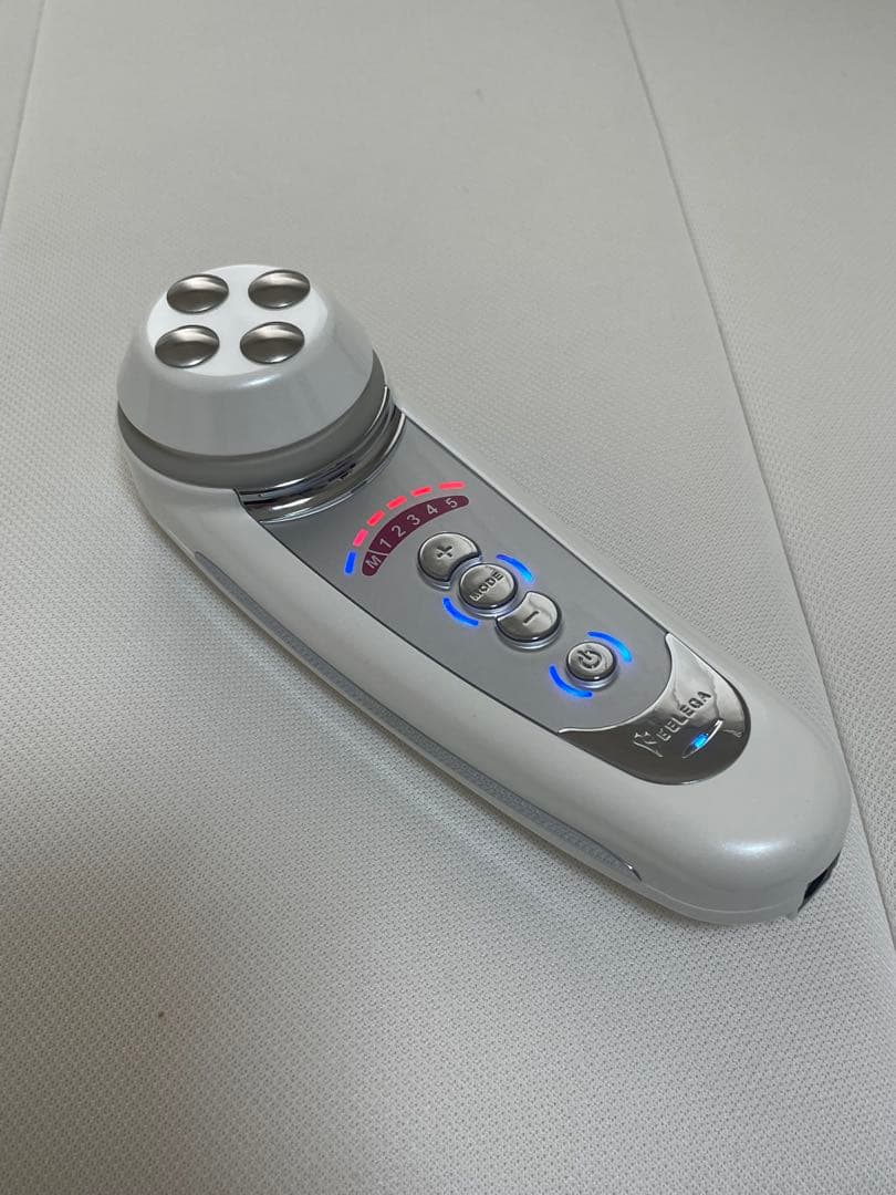 セルキュア4tプラス　美顔器