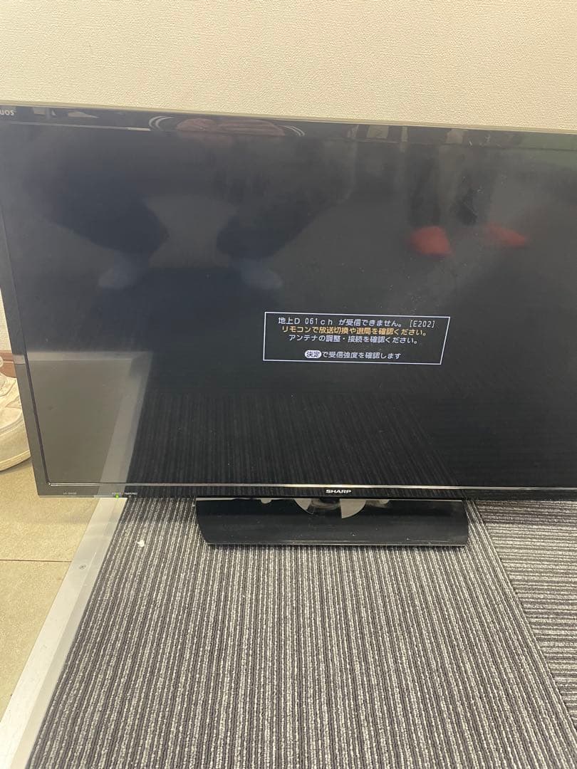 【美品】2016年製　SHARP 32インチ