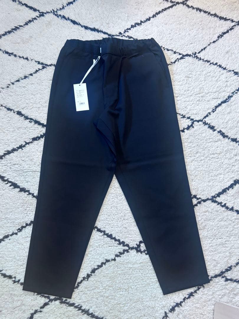 Graphpaper グラフペーパー　パンツ　スラックス　コックパンツ