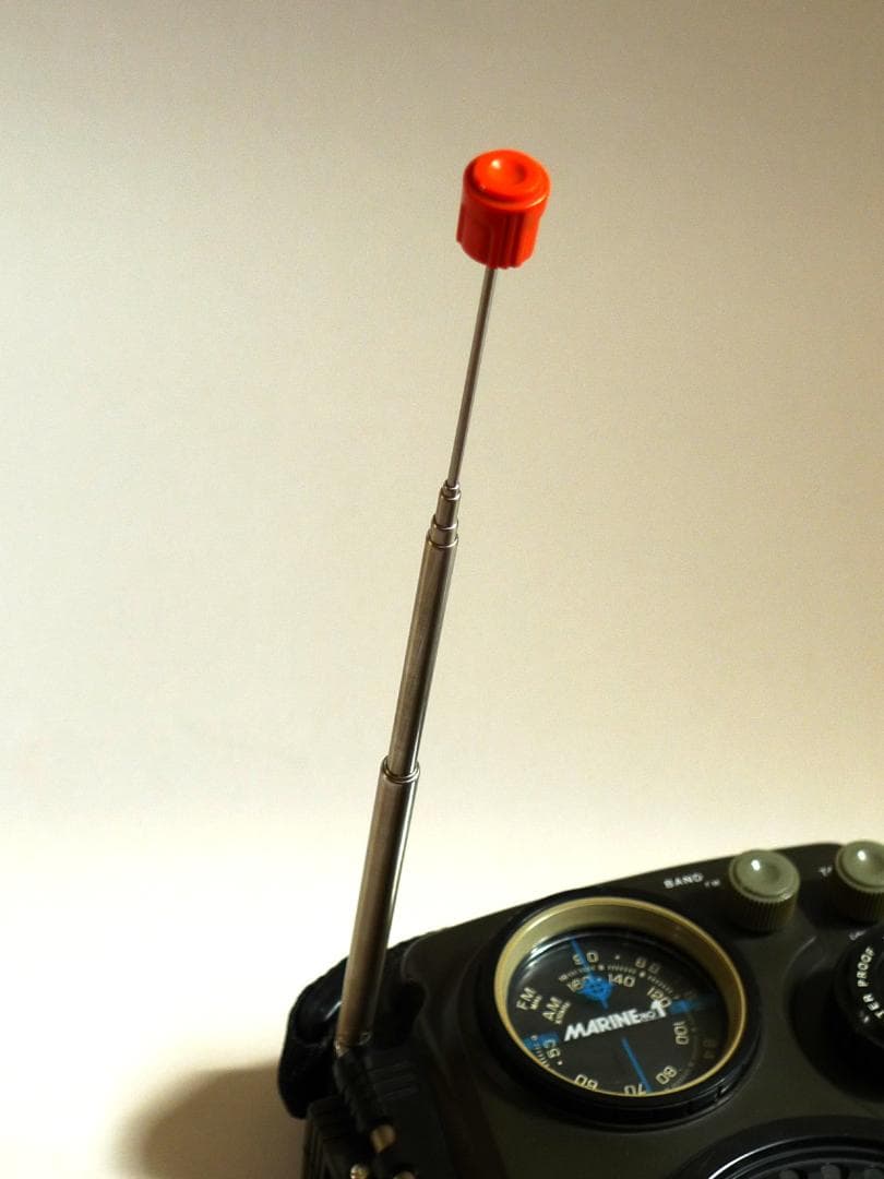 値下)ナショナルパナソニック防浸形AMFMラジオ RF-622 MARINE-1