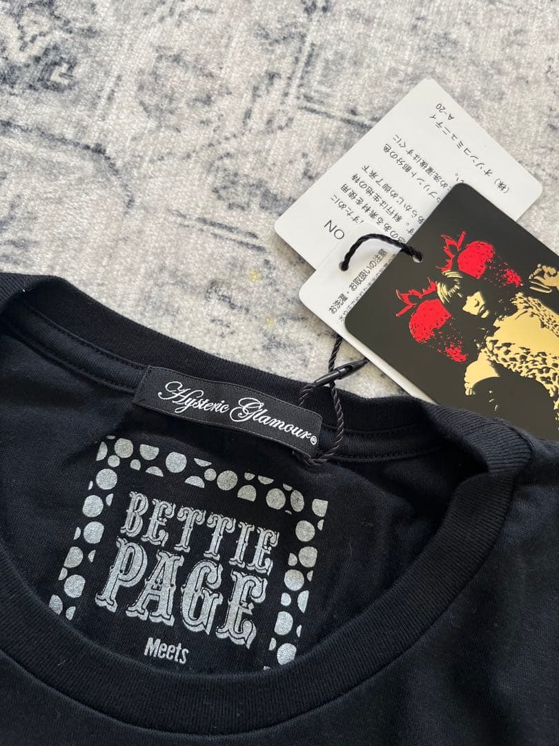 タグ付き新品✨HYSTERIC GLAMOUR Bettie Page Tシャツ