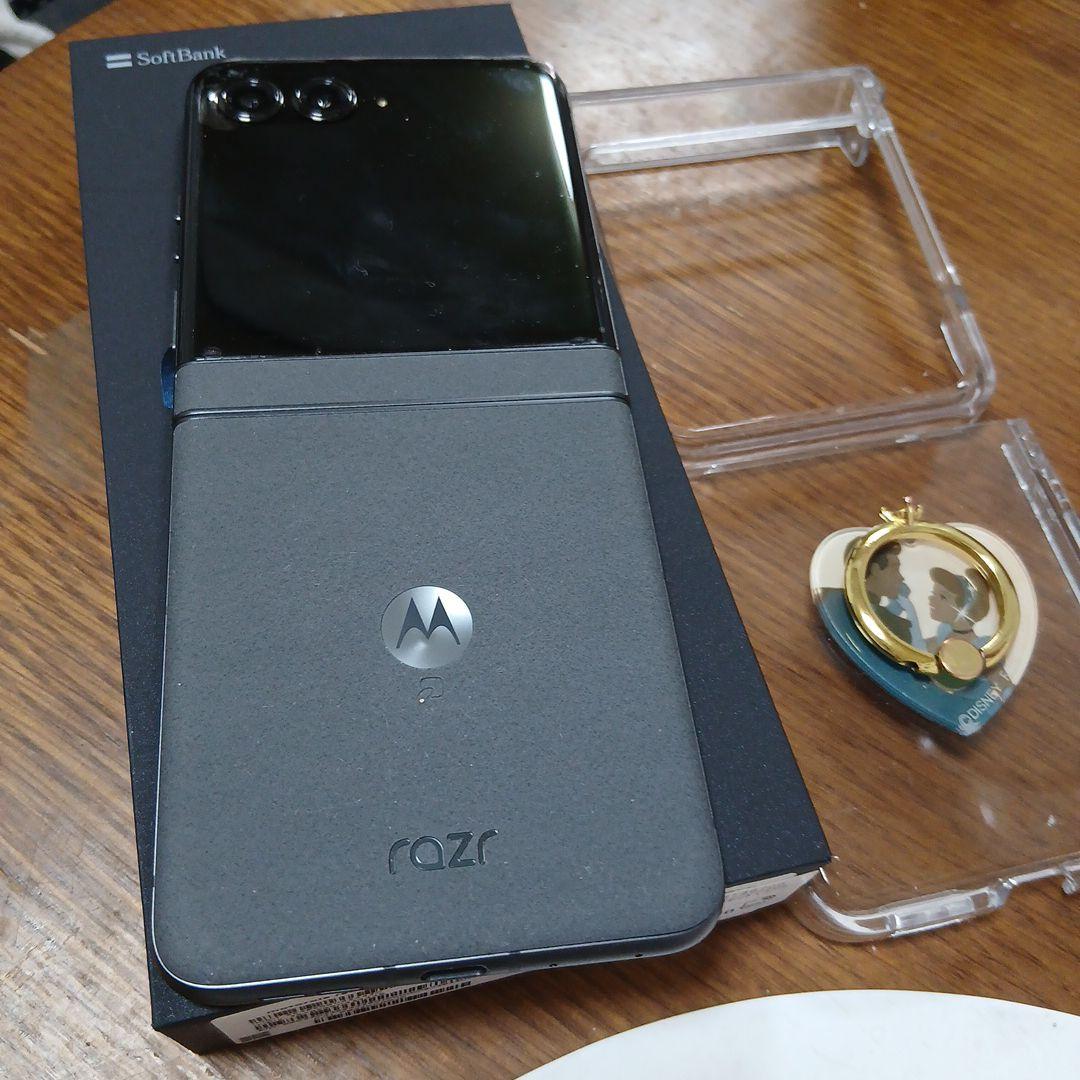 【最終価格】motorola razr 50s 箱あり　短期使用品