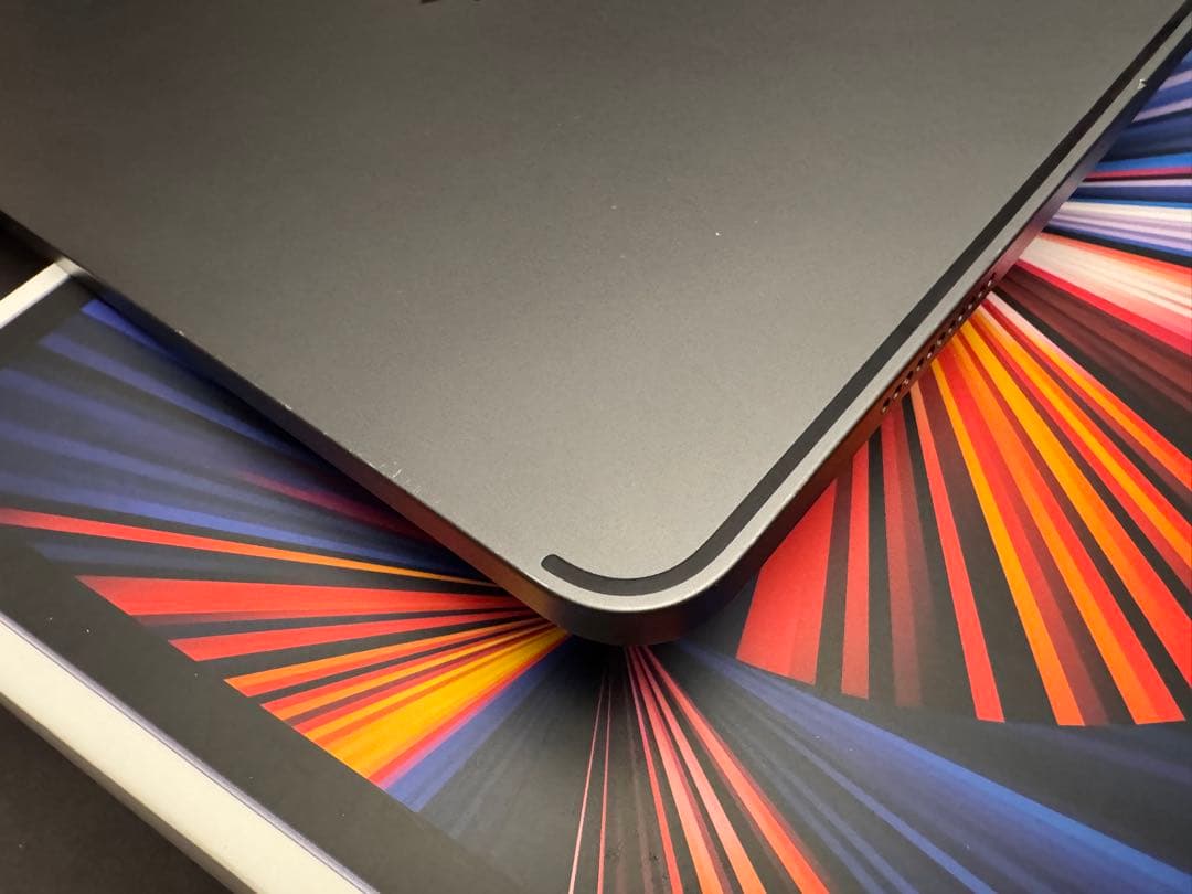 iPadPro12.9インチ第5世代スペースグレー256GB Wi-Fiモデル