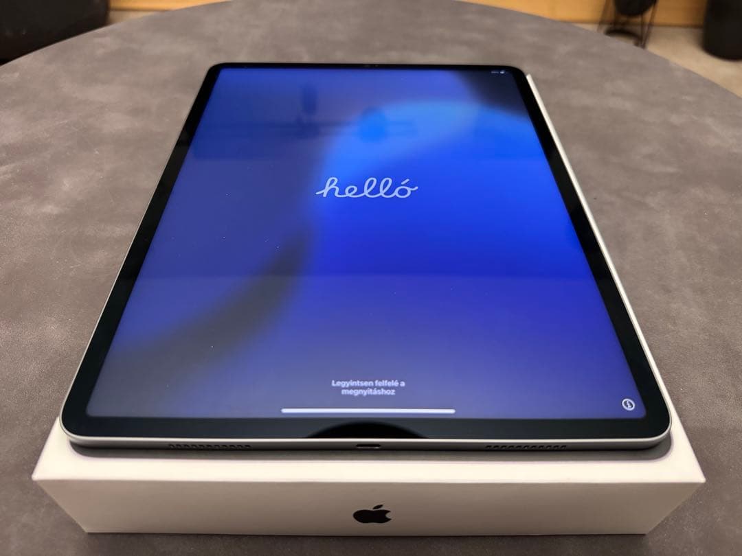 iPadPro12.9インチ第5世代スペースグレー256GB Wi-Fiモデル