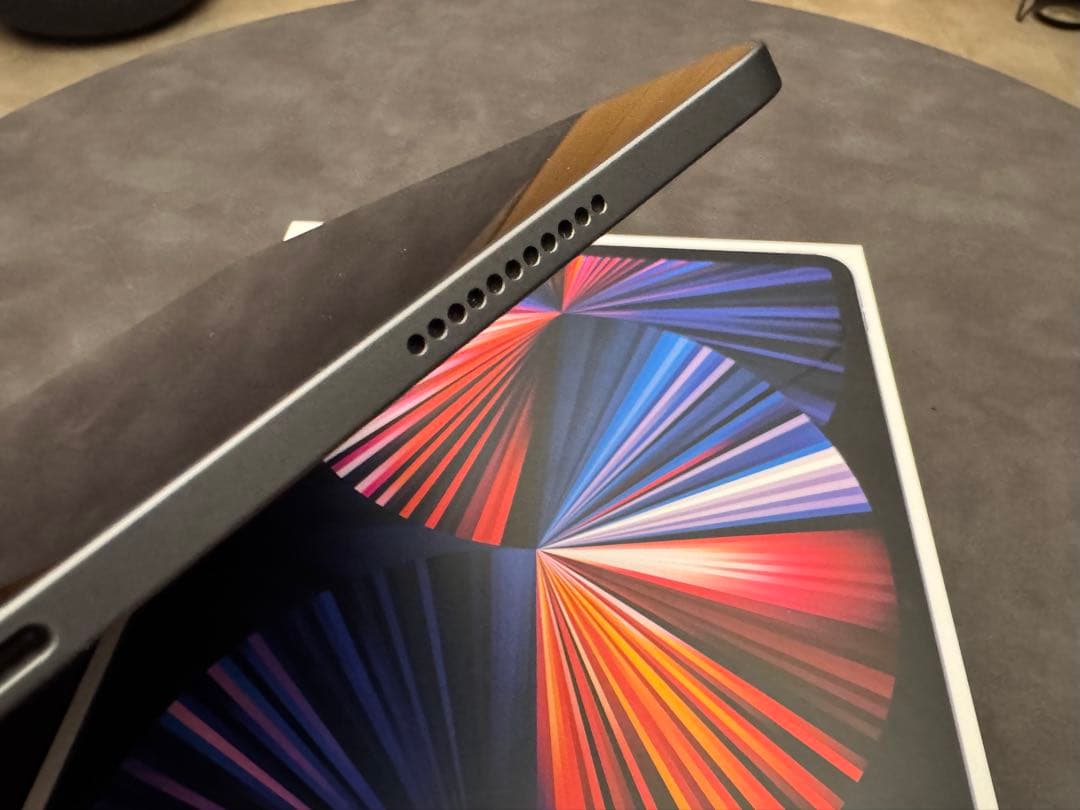 iPadPro12.9インチ第5世代スペースグレー256GB Wi-Fiモデル