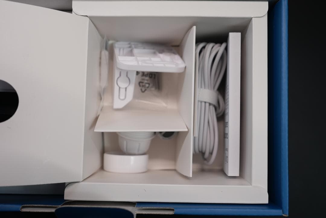 【開封のみ美品】eufy Security SoloCam S340 防犯カメラ