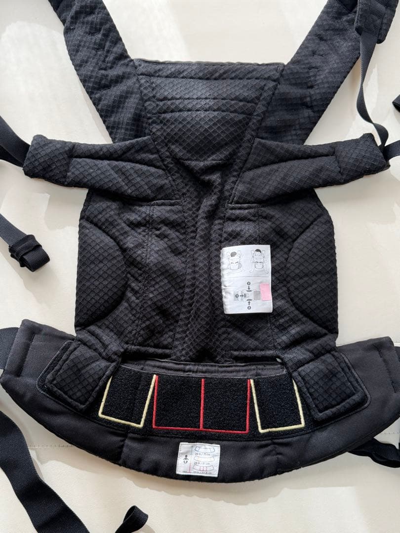 エルゴ　オムニブリーズ　オニキスブラック　抱っこ紐