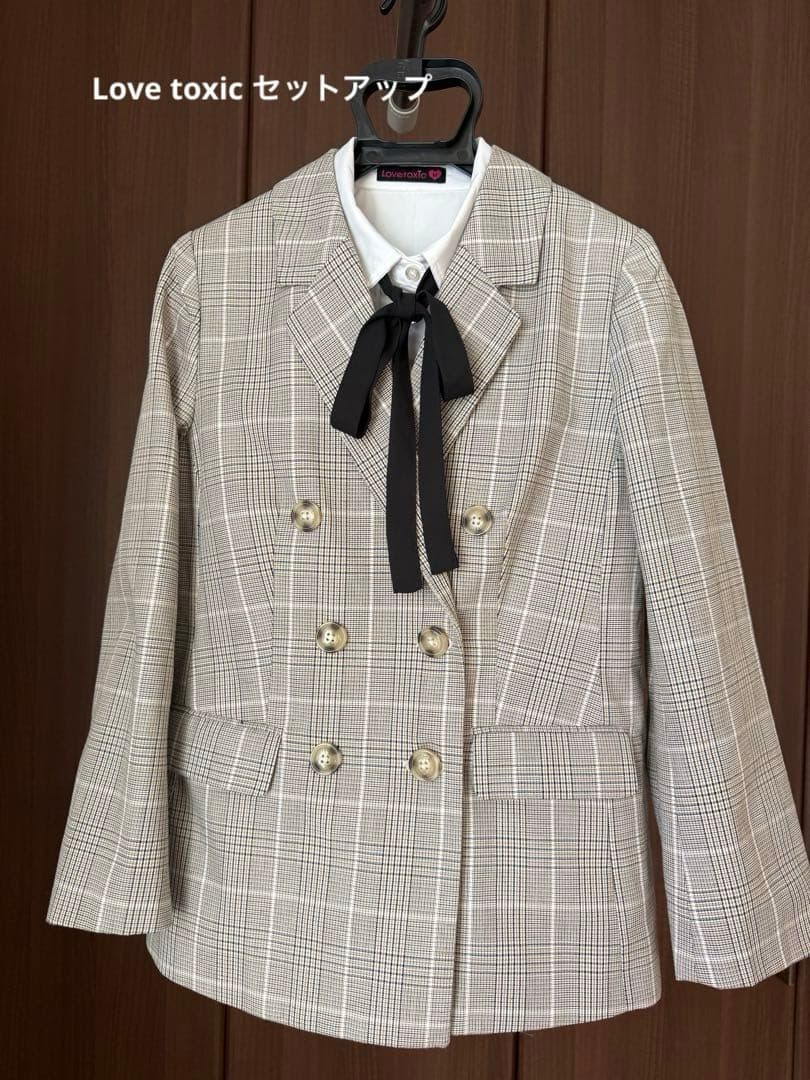Love toxic【卒服】 ジャケットショートパンツセットアップ&ブラウス