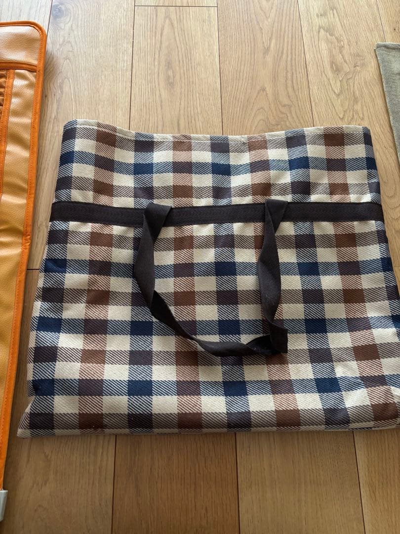 海化石岩盤浴　ほぐしマット