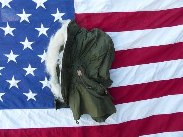 米軍実物 1977” M65 パーカー ジャケット 用 フード 白タグ　183