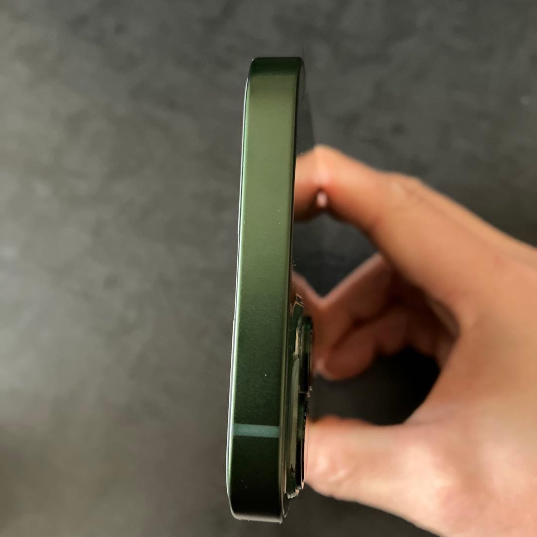 iPhone13 グリーン 128GB SIMフリー おまけでケース付き