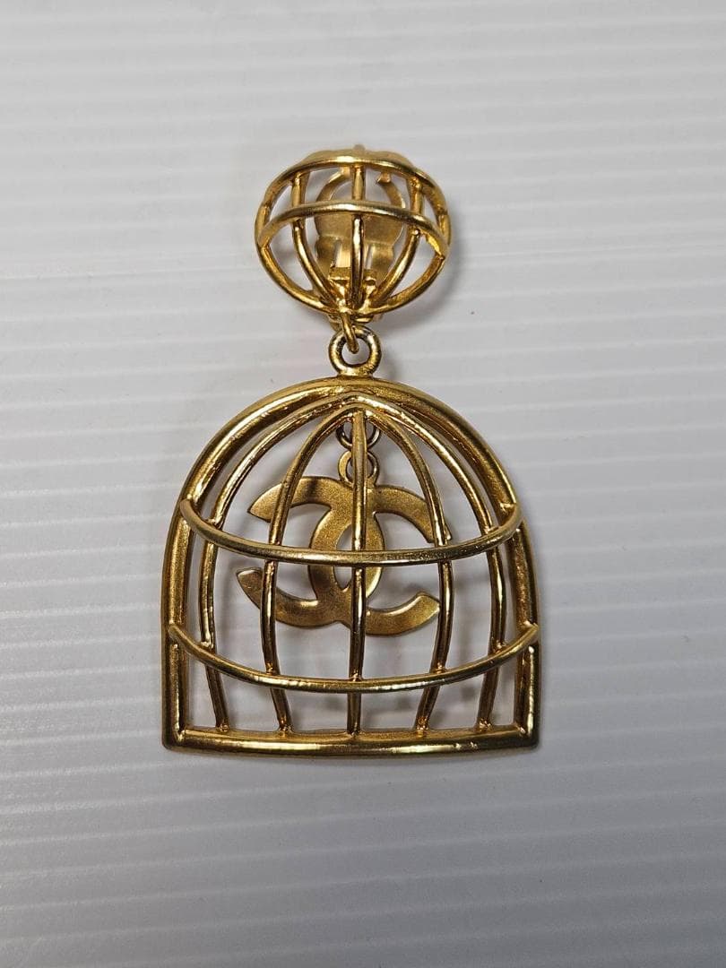 CHANEL シャネル　激レア　鳥かご　イヤリング　片耳 14110