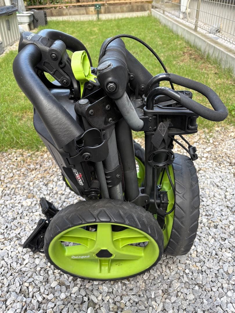 clicgear: ゴルフ手押しカート(折りたたみ式) 豪