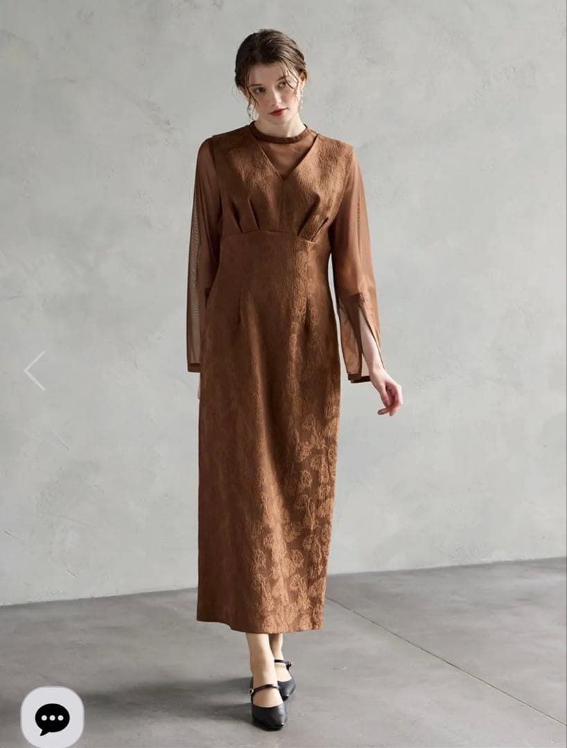 AIMER エメ　チュールブラウス付きジャカードIラインドレス　ブラウン