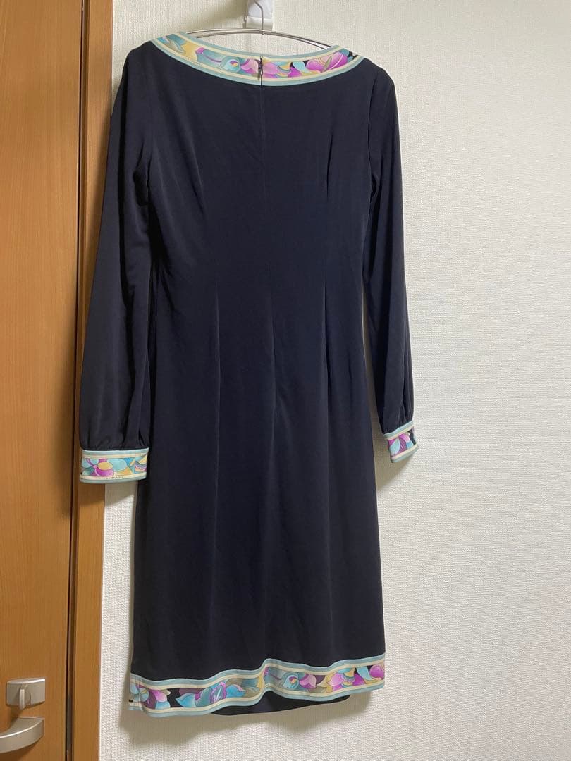 LEONARDレオナール　ワンピース　濃紺　カンカン