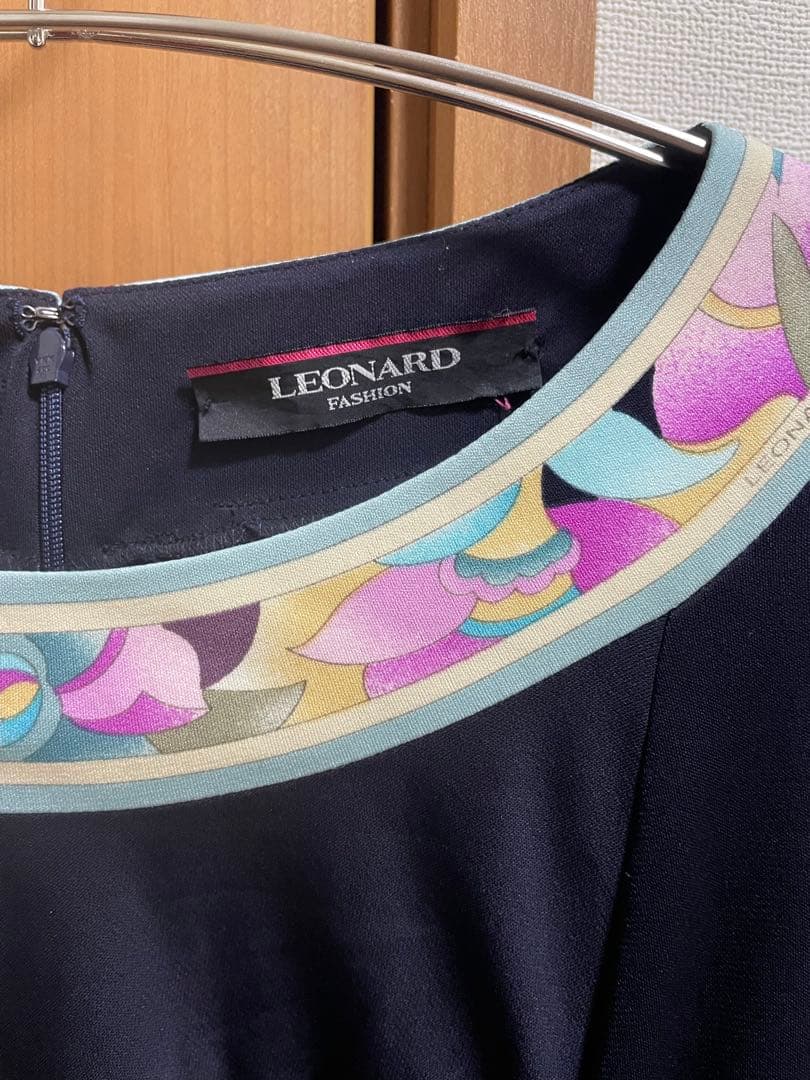 LEONARDレオナール　ワンピース　濃紺　カンカン