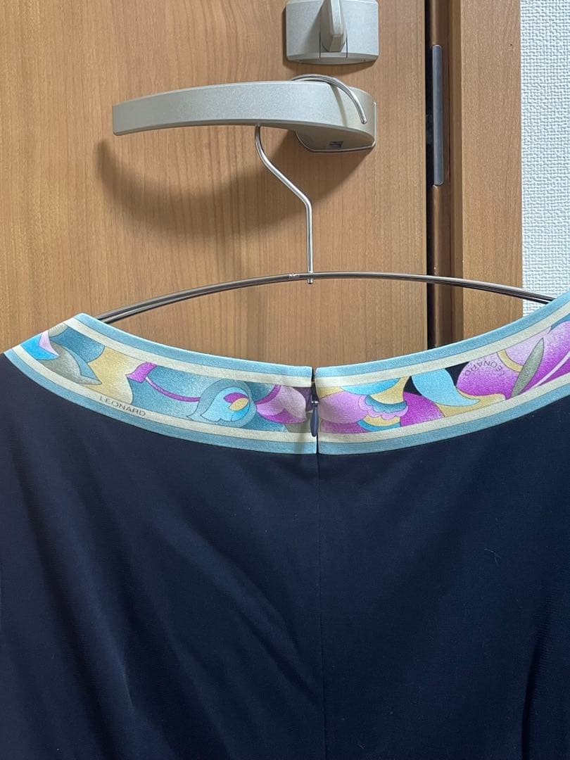 LEONARDレオナール　ワンピース　濃紺　カンカン