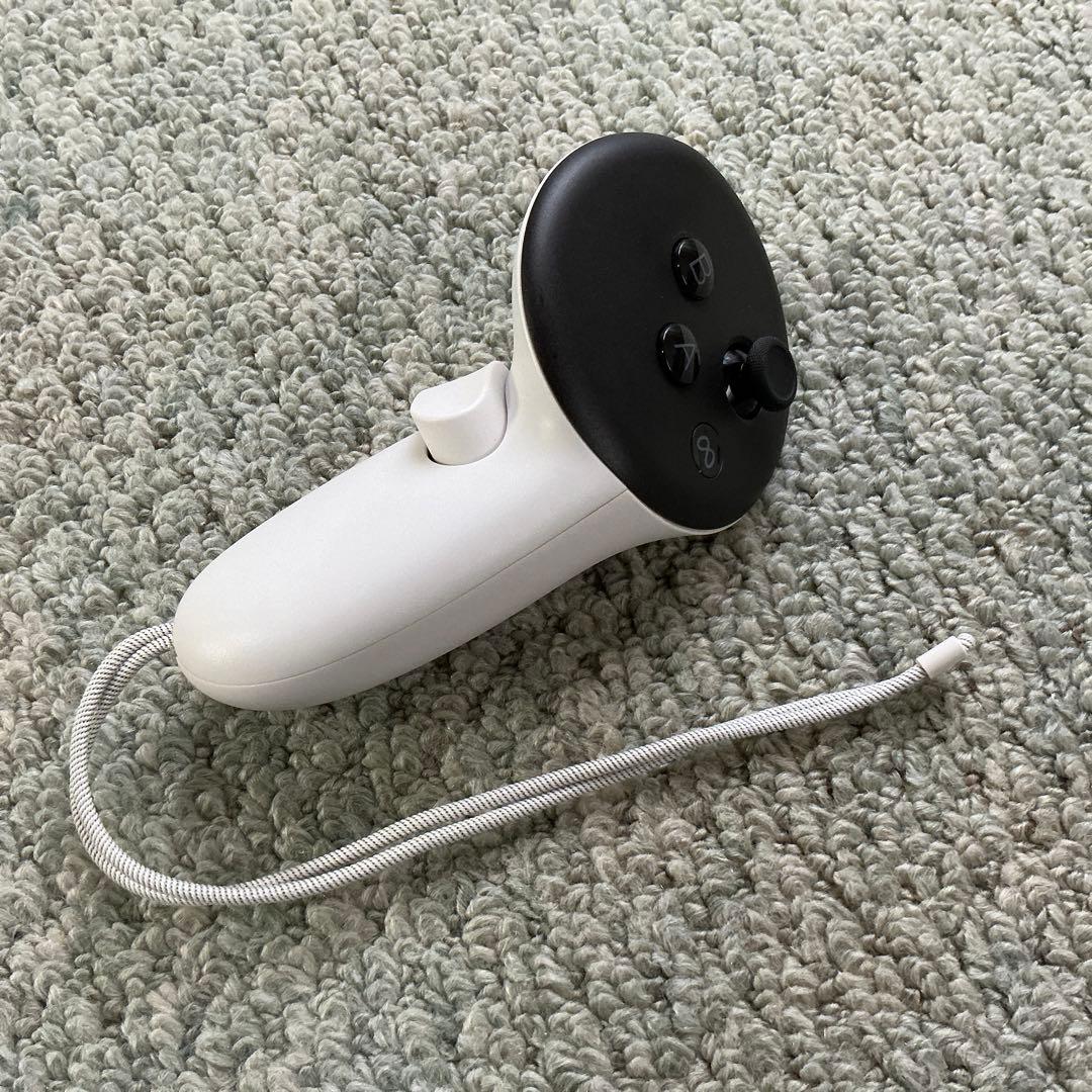 メタクエスト3右コントローラー