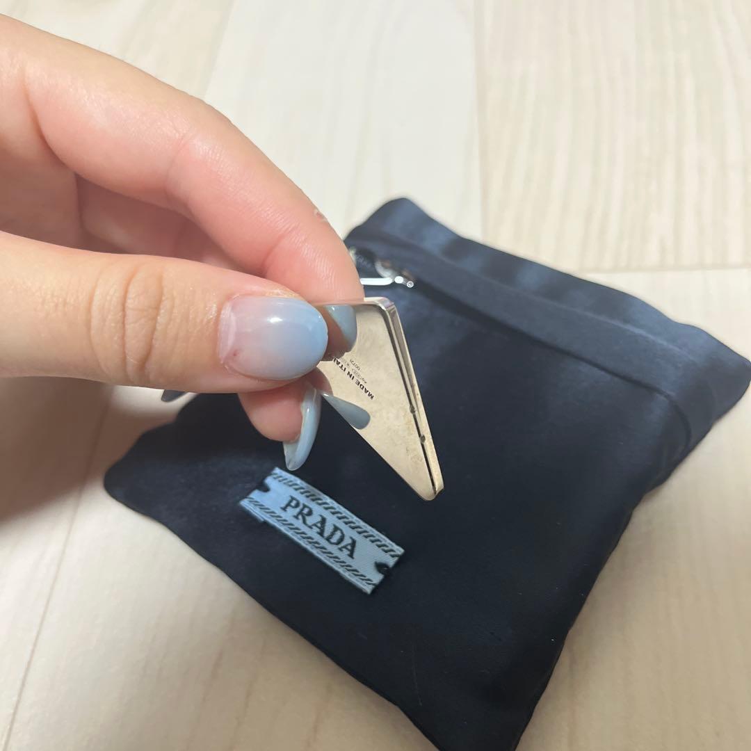PRADA ピアス