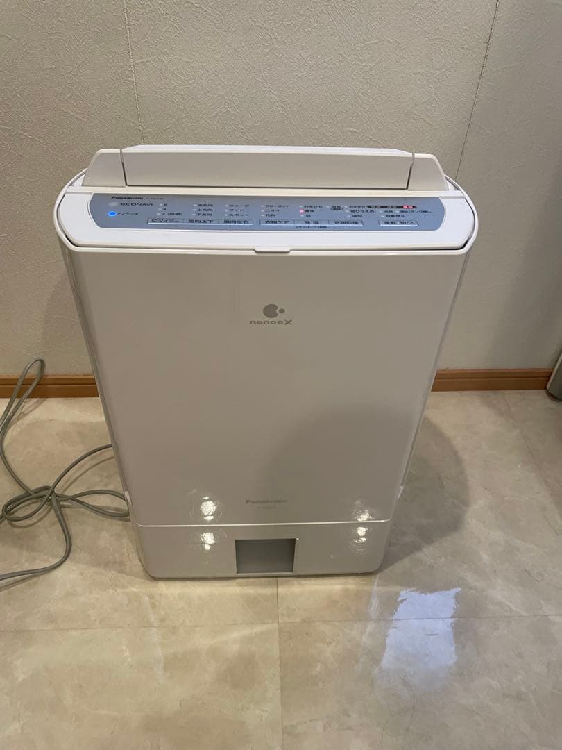 ● 極美品 Panasonic パナソニック 衣類乾燥除湿機 F-YZSX80