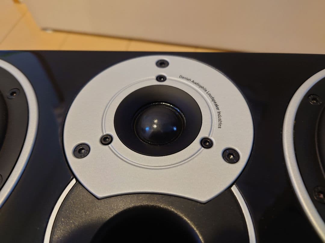 DARI ZENSOR VOKAL センタースピーカー　ライトウォールナット