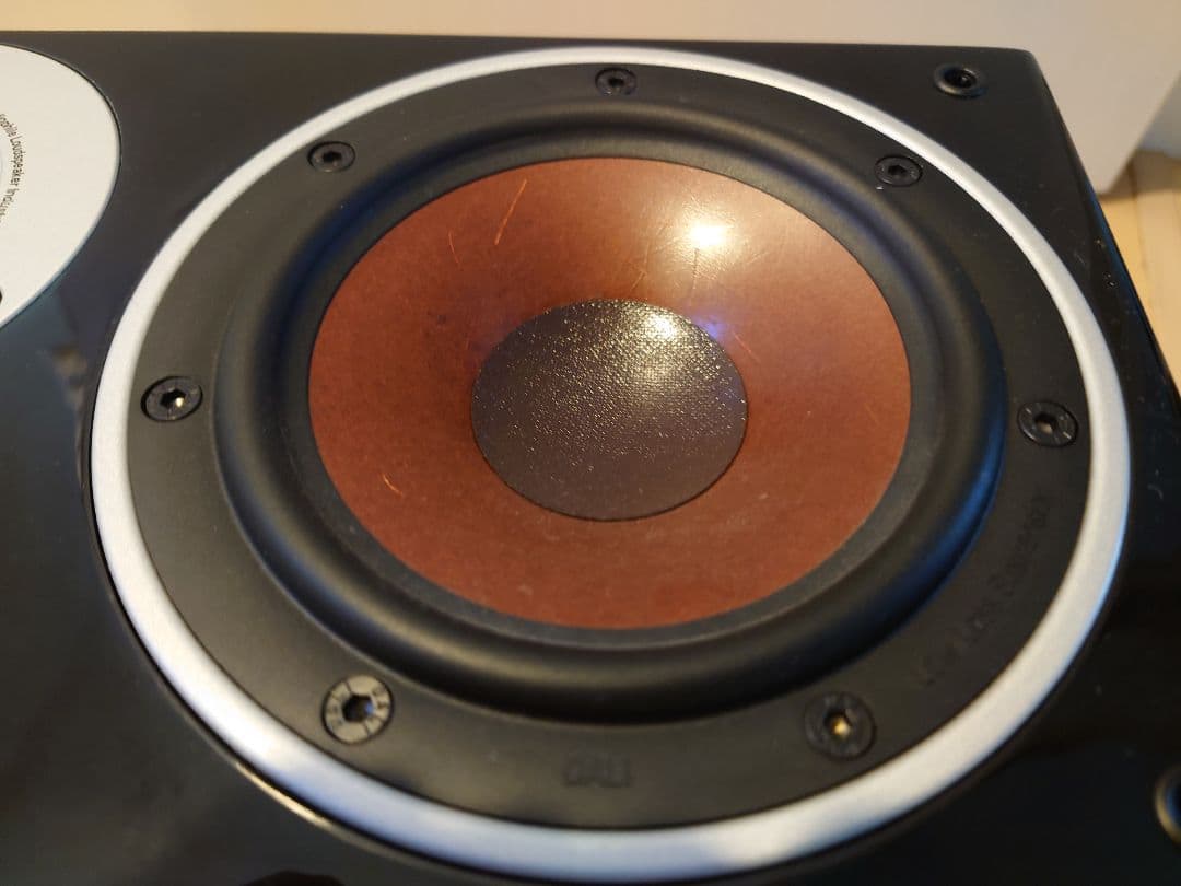 DARI ZENSOR VOKAL センタースピーカー　ライトウォールナット