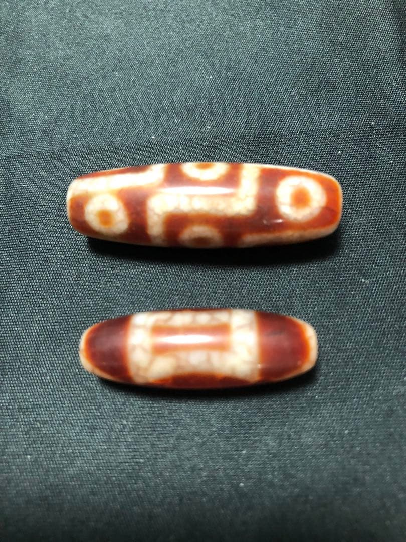 西蔵老礦九眼天珠、虎牙天地天珠セット