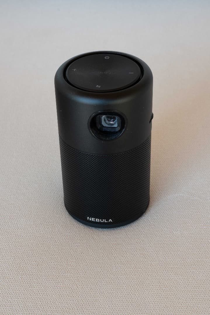 NEBULA Capsule Pro （三脚付き）