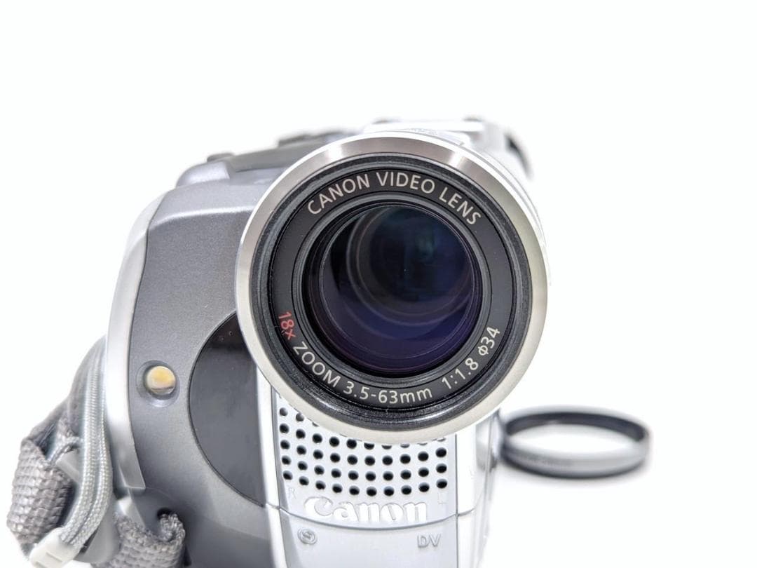 miniDVのダビングに！ Canon ビデオカメラ DM-FV M100 02