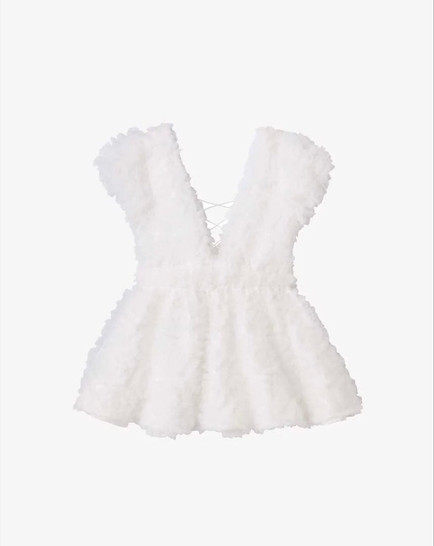 新品タグ付き polaura フラワーぺプラムバックリボンチュニック ホワイト