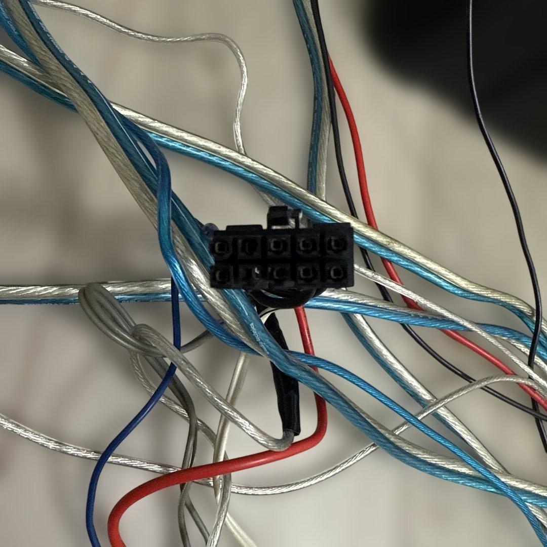 キッカー KICKER HIDEAWAYコンパクトパワードウーハー HS8