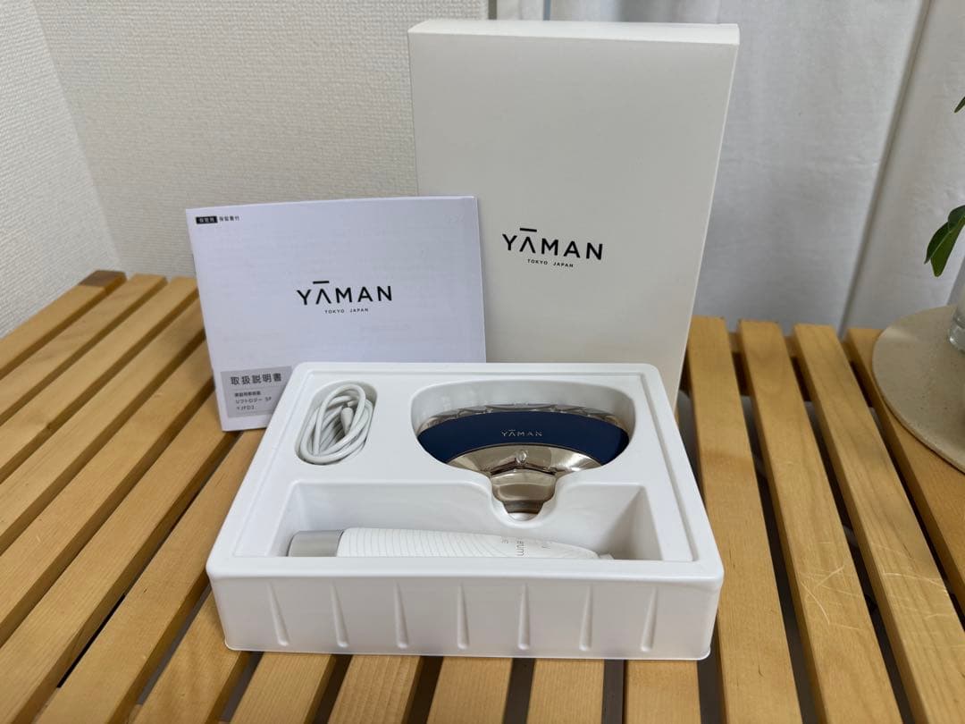 【最新モデル】 ヤーマンリフトロジーSP EMS美顔器+ 保湿ジェル