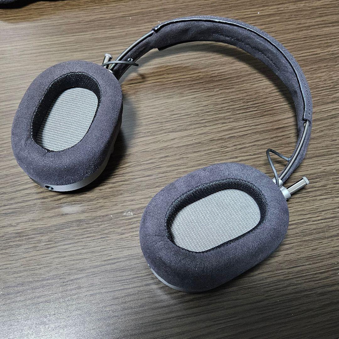 マスターアンドダイナミック MH40 アルカンターラ