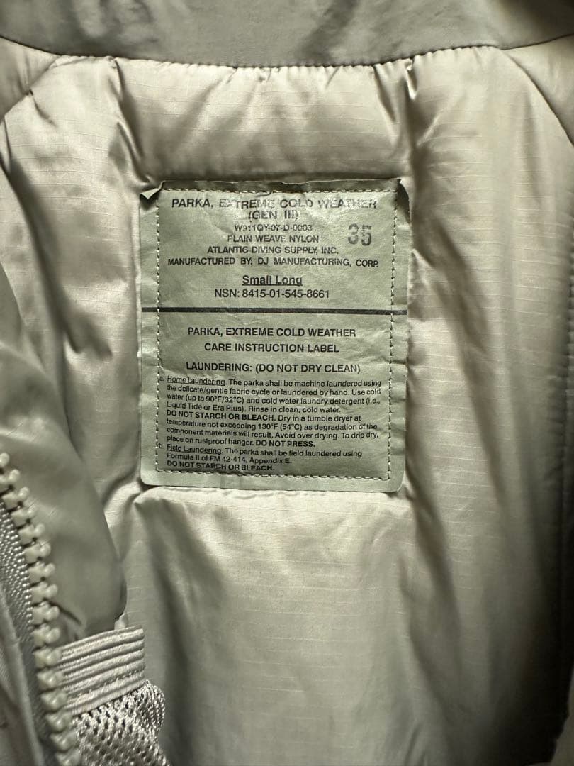 希少サイズ　美品　米軍実物　ECWCS GEN3 LEVEL7 S-L